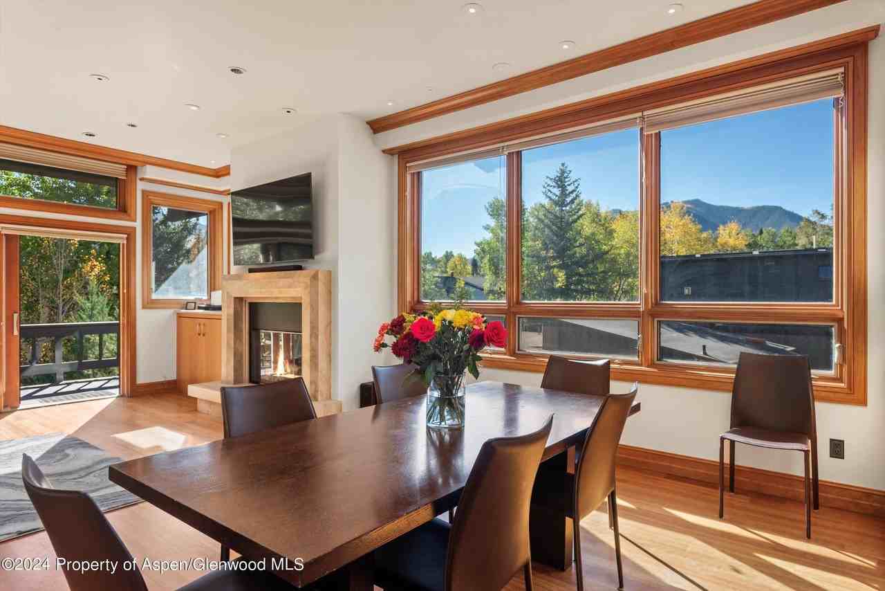 1085 Cemetery Ln Unit A #A - Photo 5 of 28