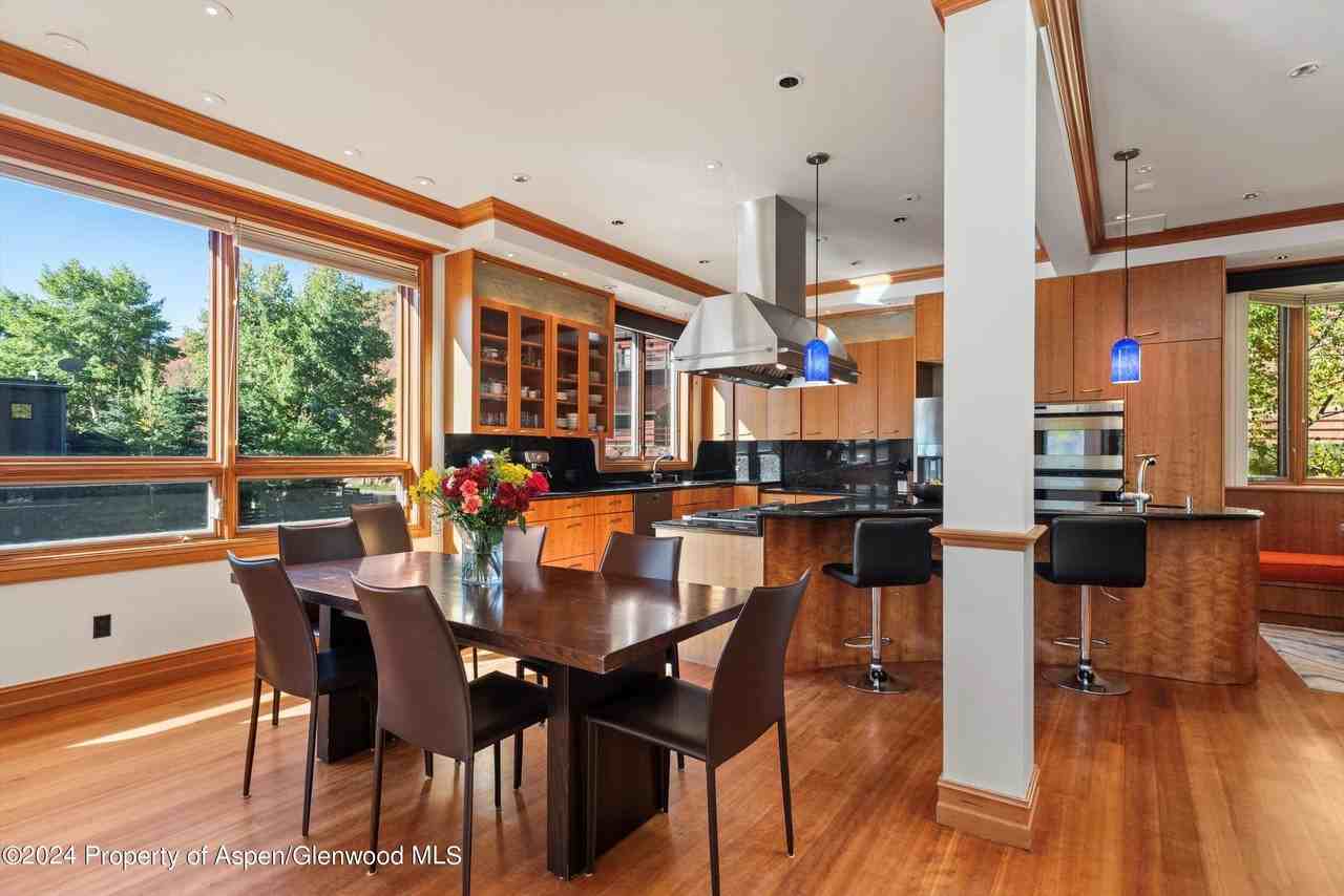 1085 Cemetery Ln Unit A #A - Photo 6 of 28