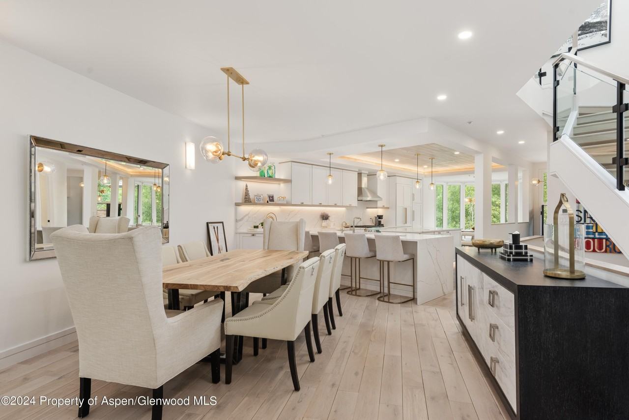 381 Ridge Rd Unit C4 #C4 - Photo 5 of 43