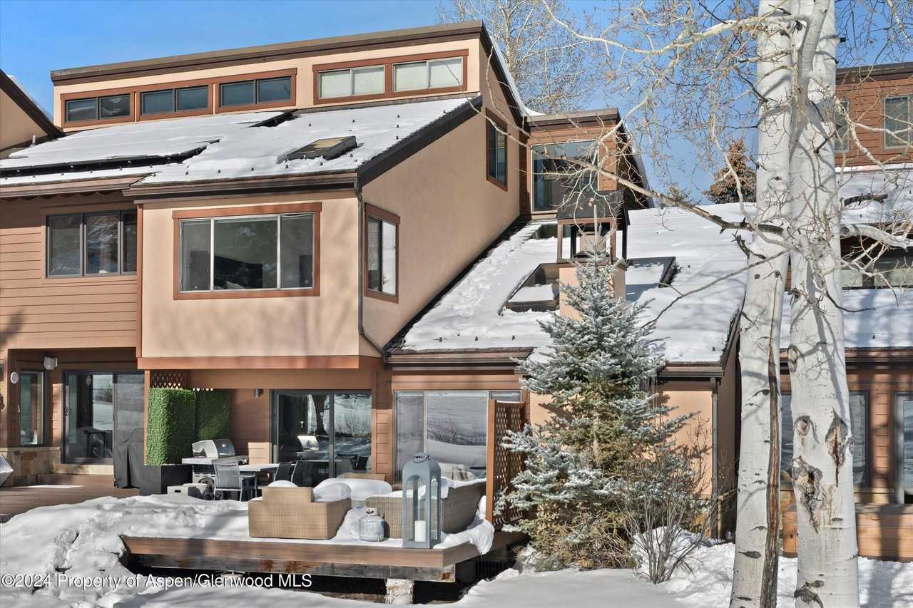 366 Snowmass Club Cir #2 - Photo 3 of 19
