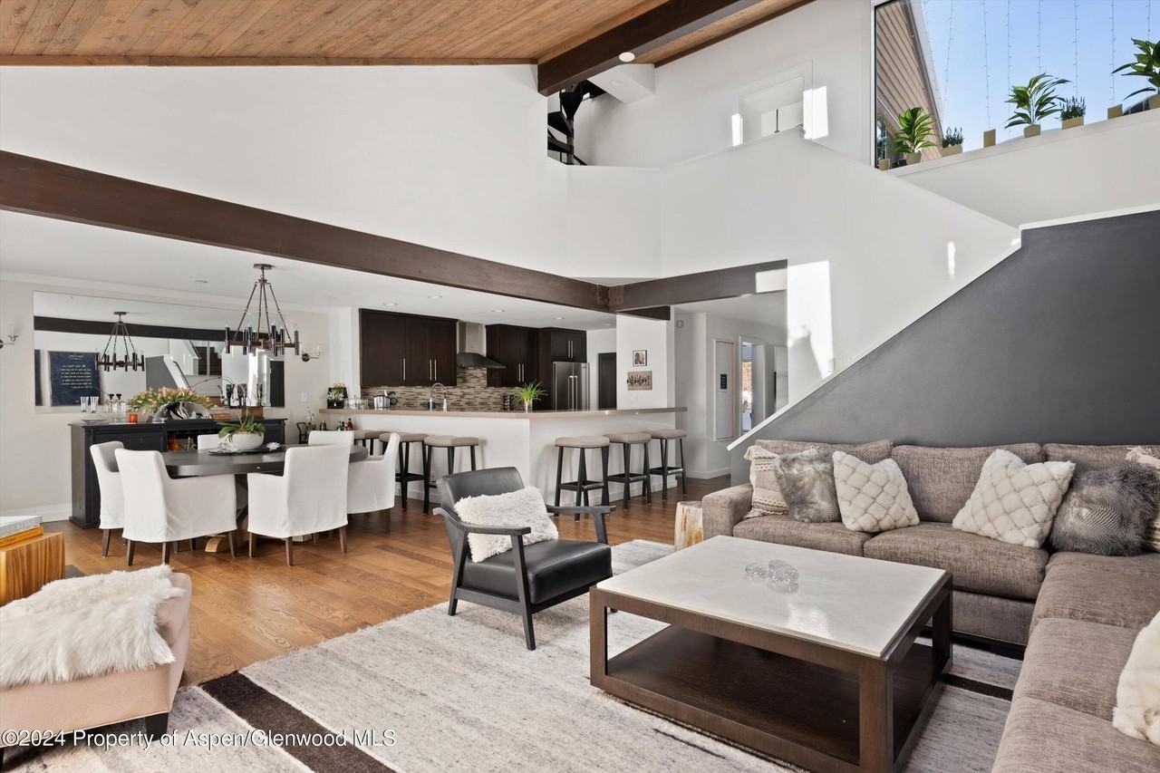 366 Snowmass Club Cir #2 - Photo 6 of 19
