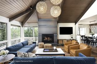 333 Fairway Dr - Photo 1 of 1