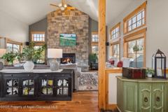 579 Larkspur Dr - Photo 1 of 1