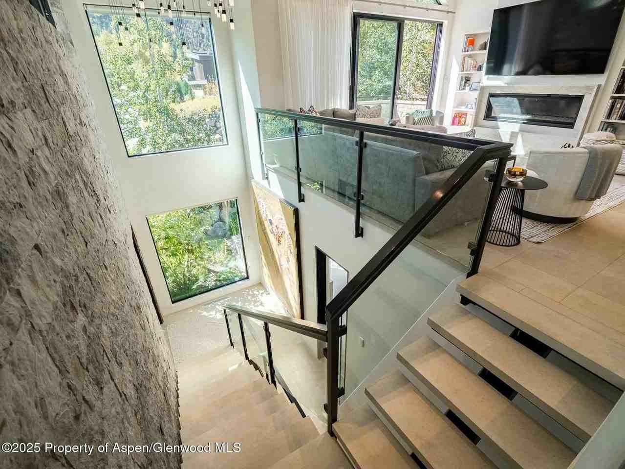 1154 E Cooper Ave - Photo 3 of 30