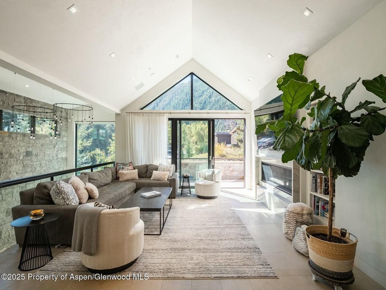 1154 E Cooper Ave - Photo 6 of 30