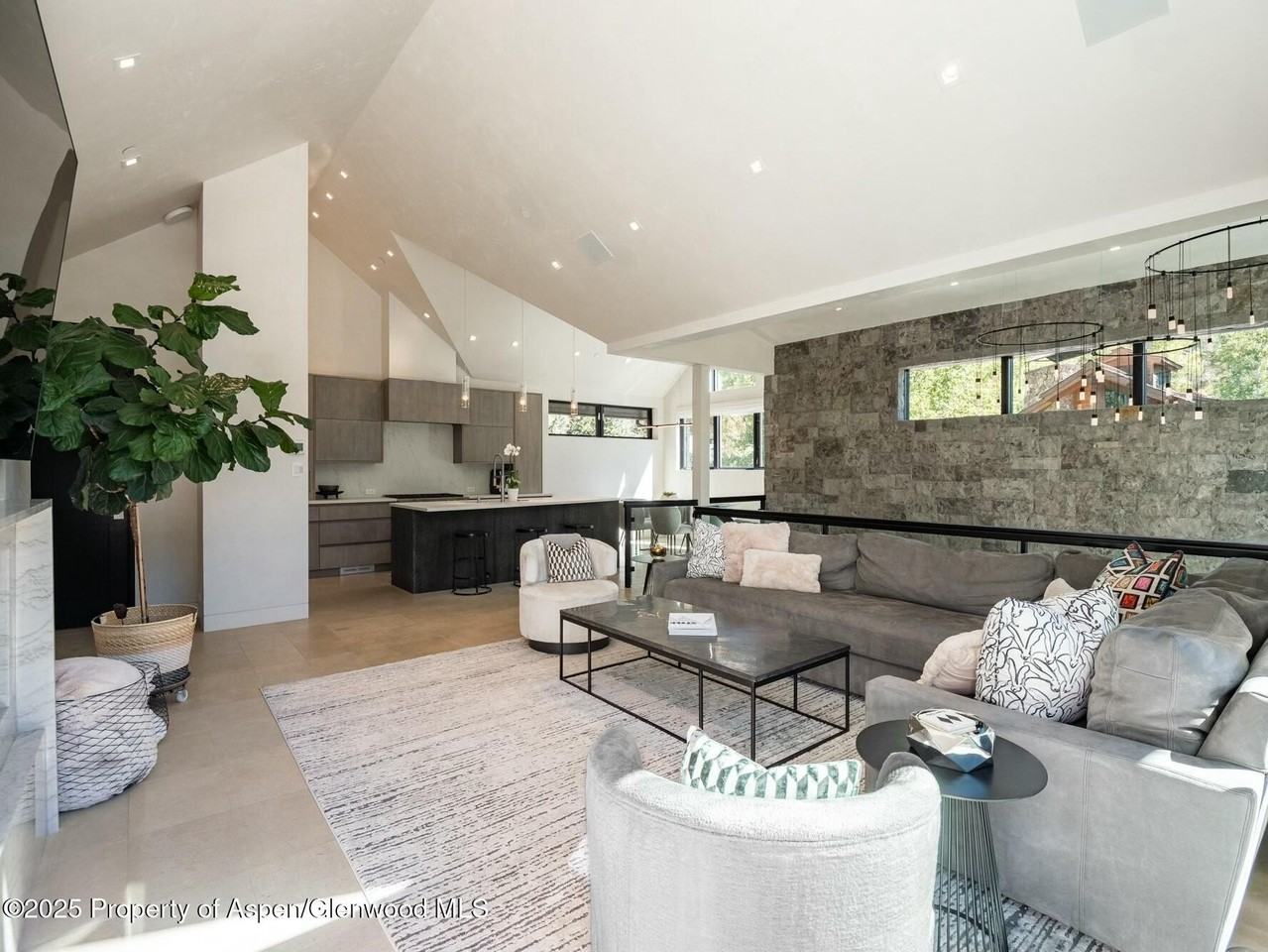 1154 E Cooper Ave - Photo 7 of 30