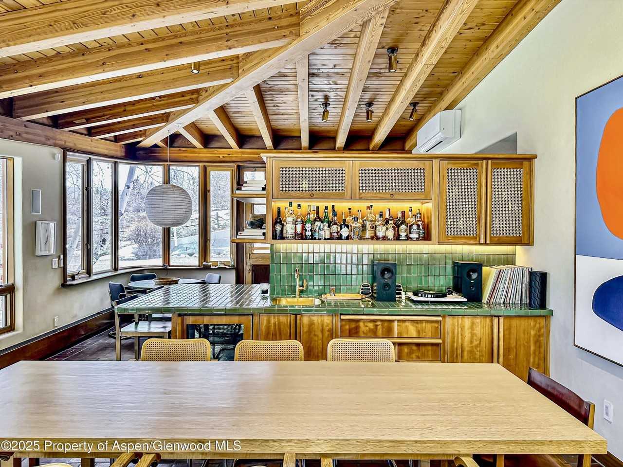 189 Aspen Oak Dr - Photo 4 of 32