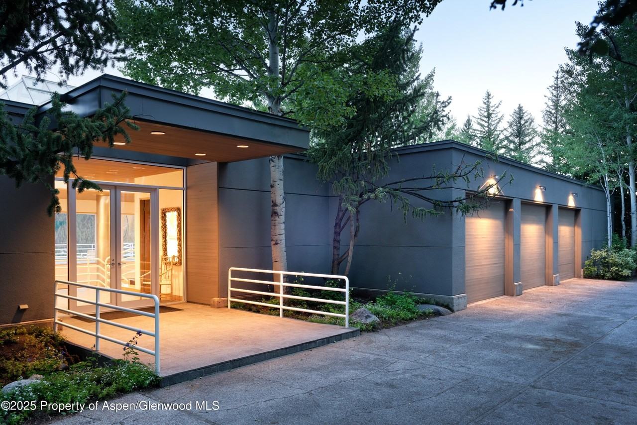 319 Ridge Rd - Photo 5 of 5