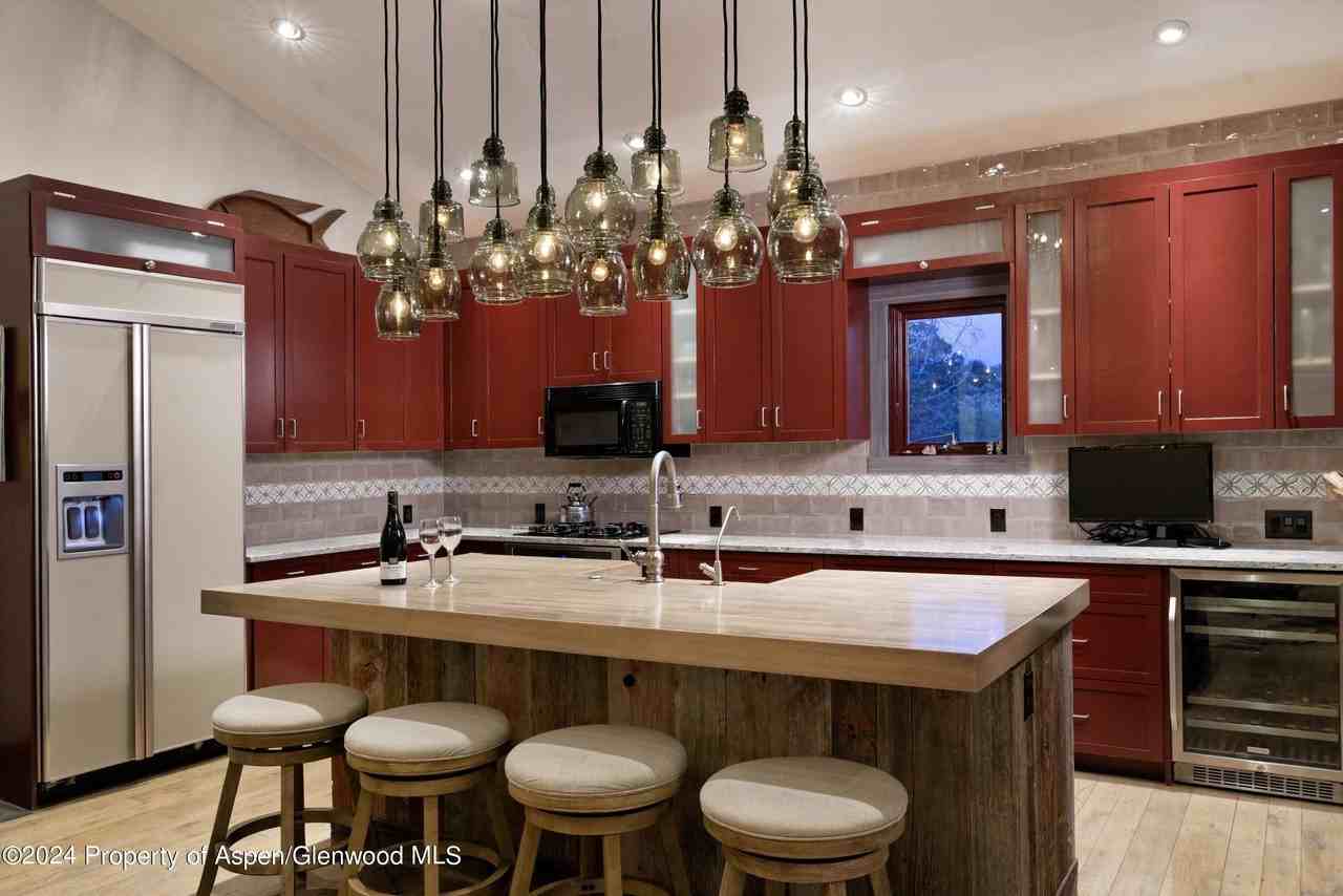 134 Ridge Rd - Photo 6 of 28