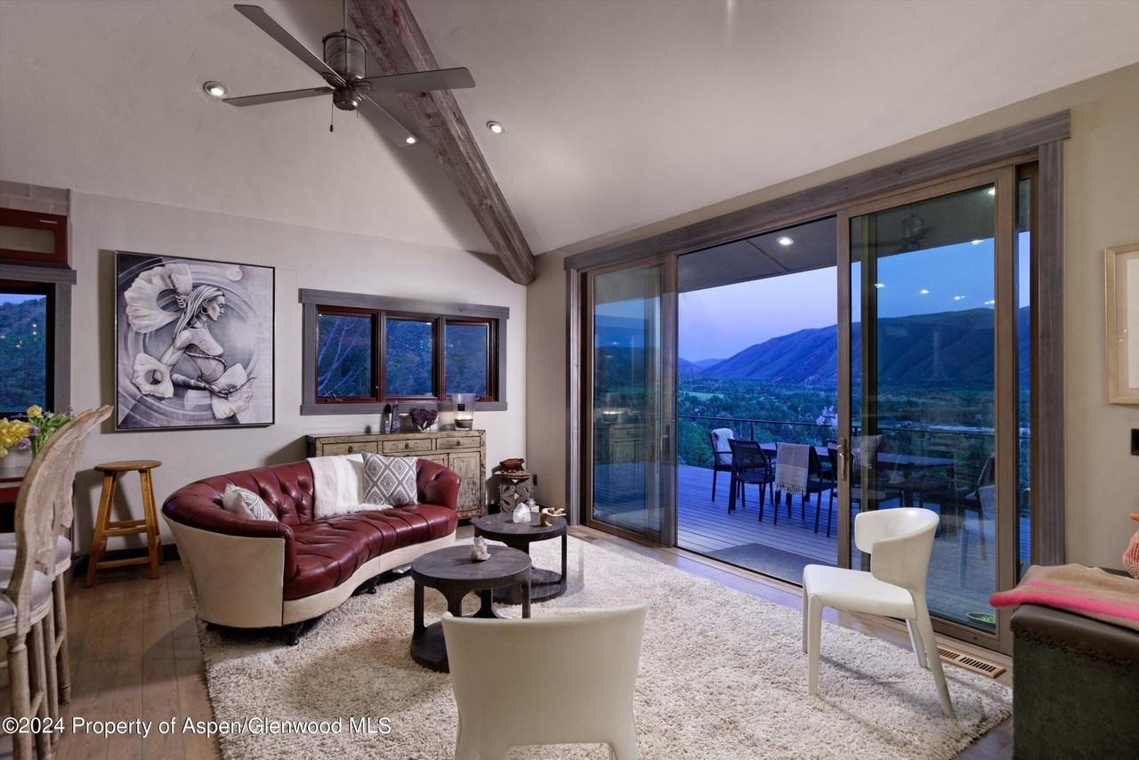 134 Ridge Rd - Photo 7 of 28