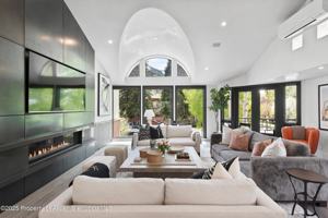 featured image of 120 S Spring St Unit 1 #1