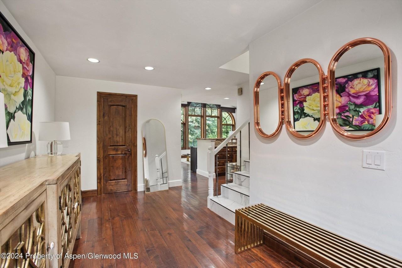 22 Pyramid Rd - Photo 6 of 36