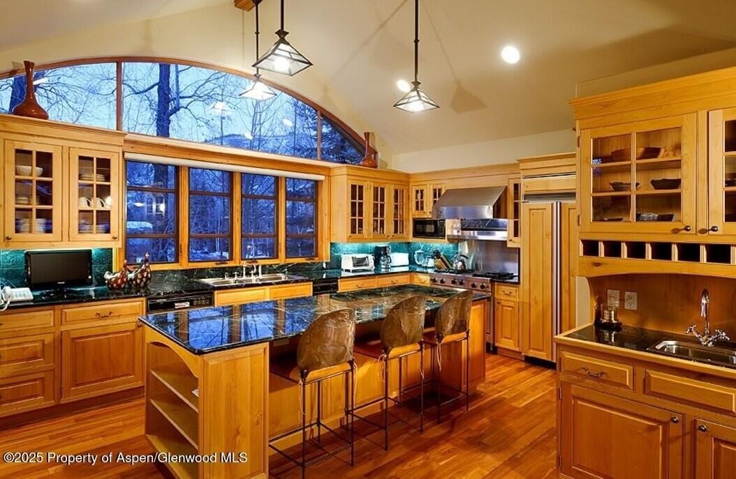 835 E Cooper Ave Unit 4 #4 - Photo 2 of 11