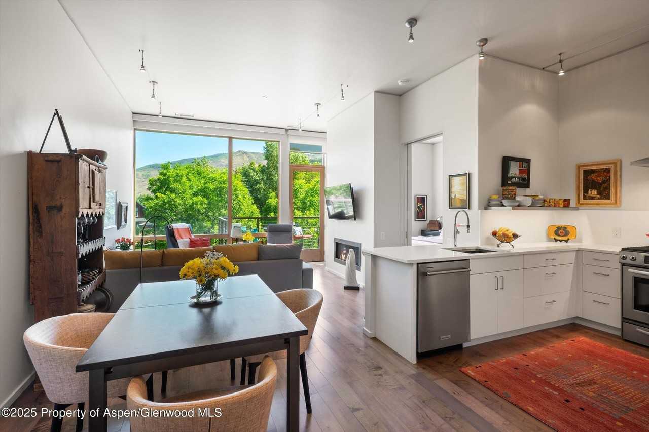 202 Evans Rd Unit 202 #202 - Photo 3 of 29