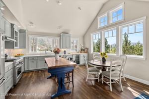 featured image of 148 Gateway Rd