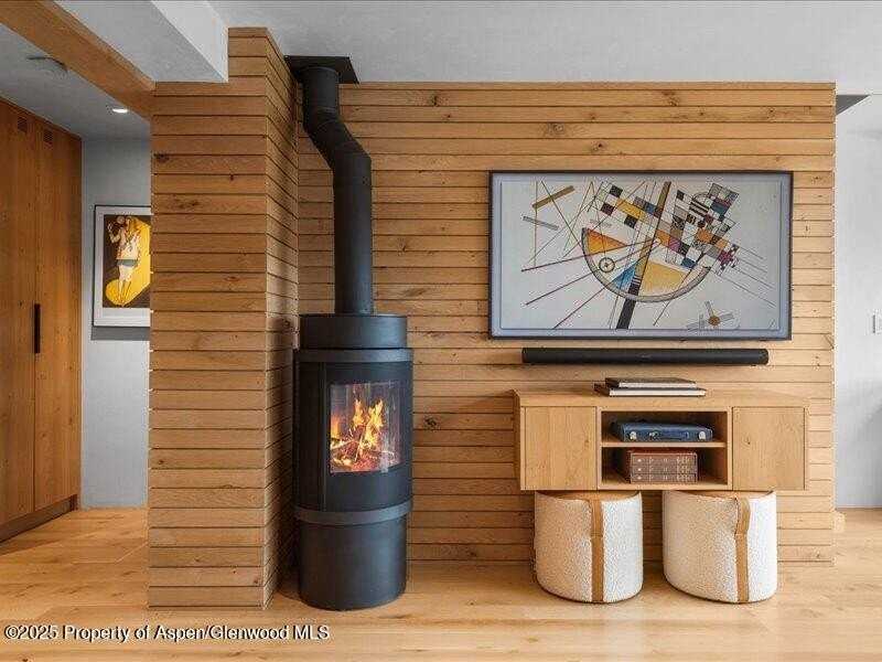 100 North 8th Street #15 - Photo 3 of 27