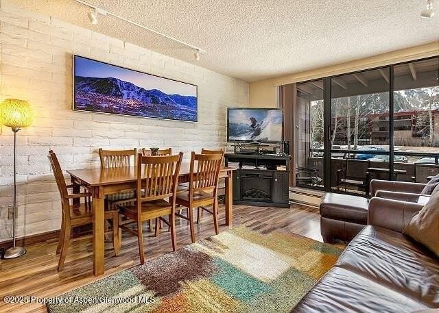 313 Vine St Unit 313 #313 - Photo 2 of 18