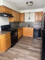 featured image of 702 S Oak St