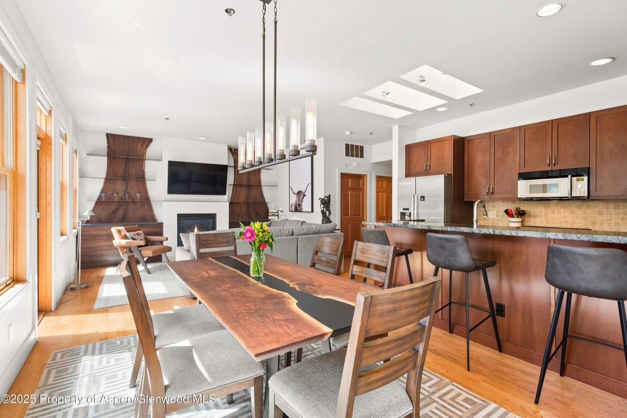 227 Midland Avenue #24 - Photo 2 of 12