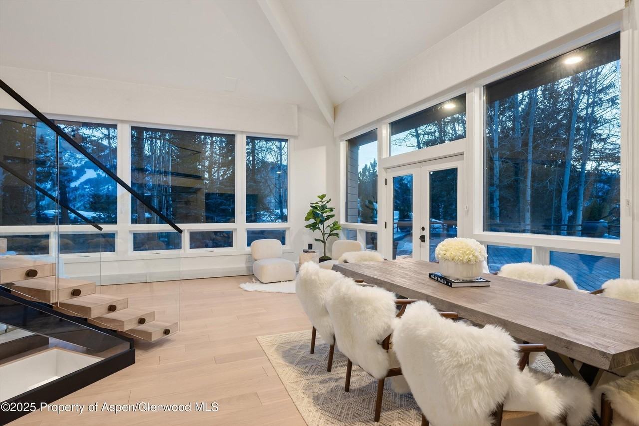 75 Bennett Ct - Photo 7 of 50