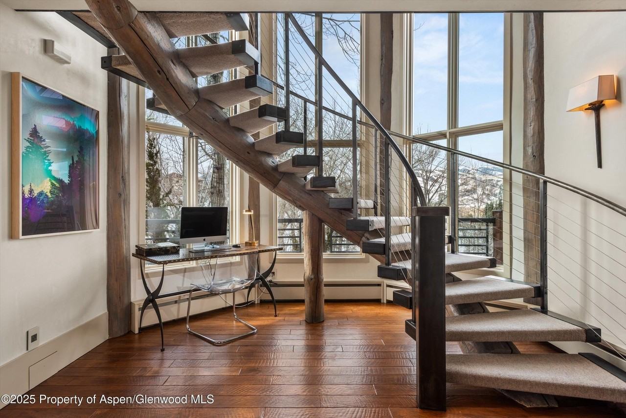 153 Herron Hollow Drive - Photo 5 of 43