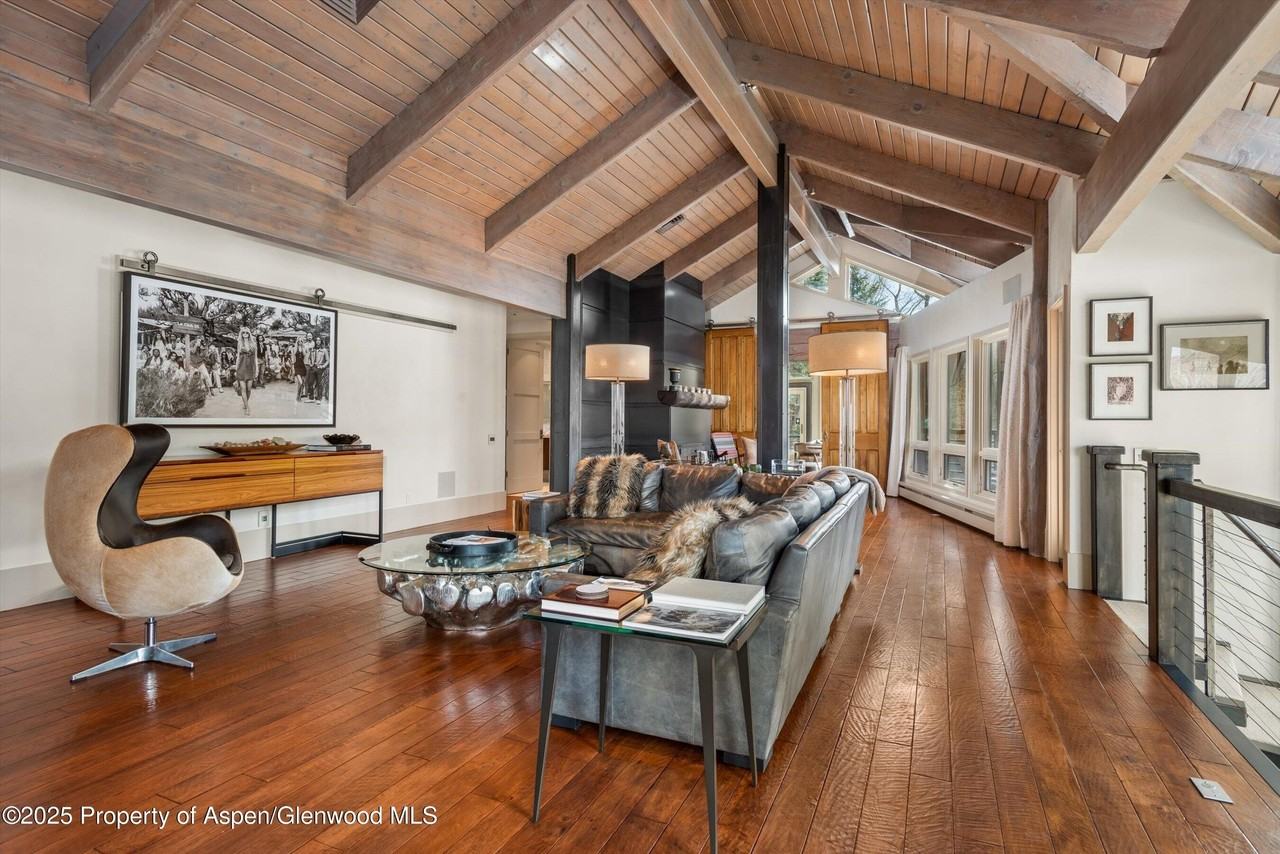 153 Herron Hollow Drive - Photo 7 of 43