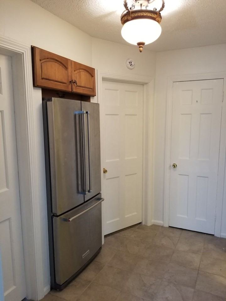 13785 Cedar Road - Photo 6 of 12