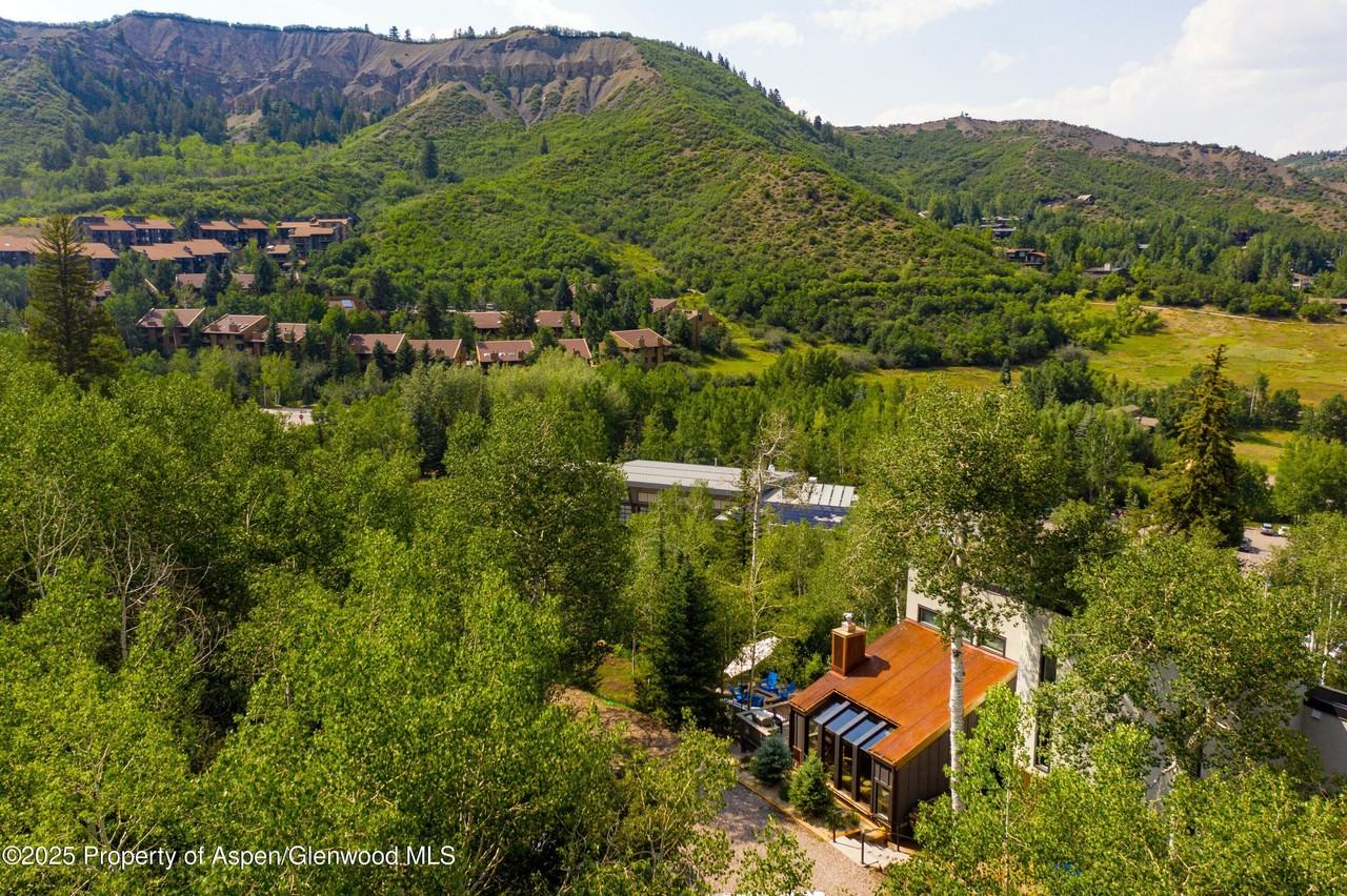 145 N Ridge Ln Unit 2 #2 - Photo 2 of 22