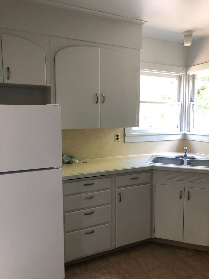 2189 Hilyard St - Photo 6 of 14