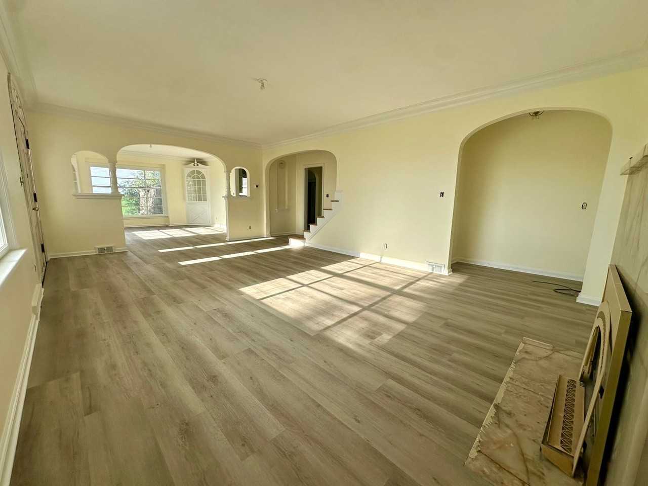 2616 S 3000 W - Photo 2 of 16