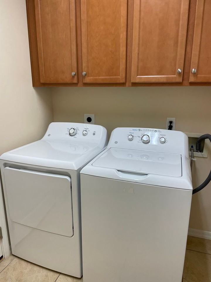 6562 E 35th St - Photo 5 of 19