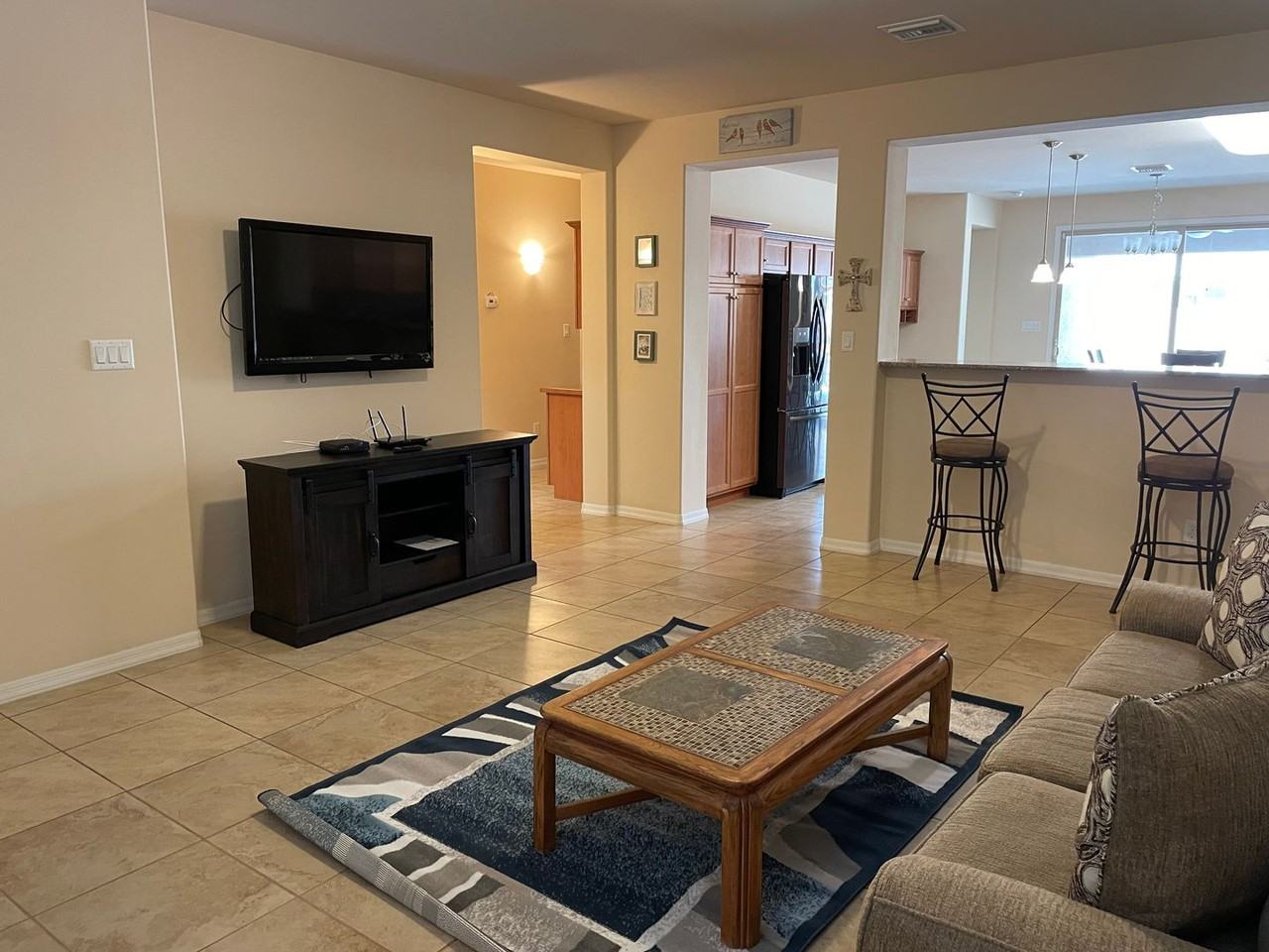 6562 E 35th St - Photo 3 of 26