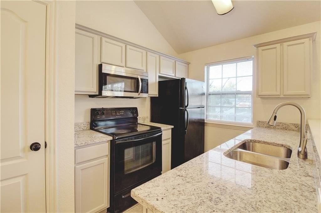 771 W Sandy Beach Ln - Photo 5 of 19