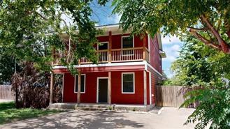 821 Avenue B - Photo 1 of 1