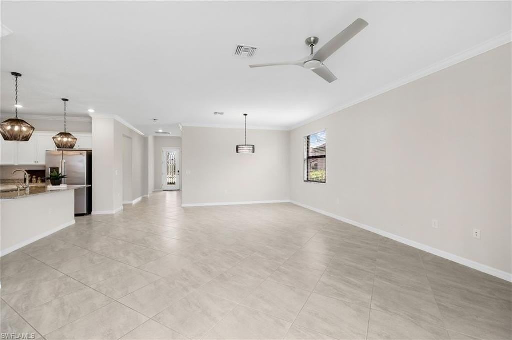 19752 The Place Boulevard - Photo 6 of 48