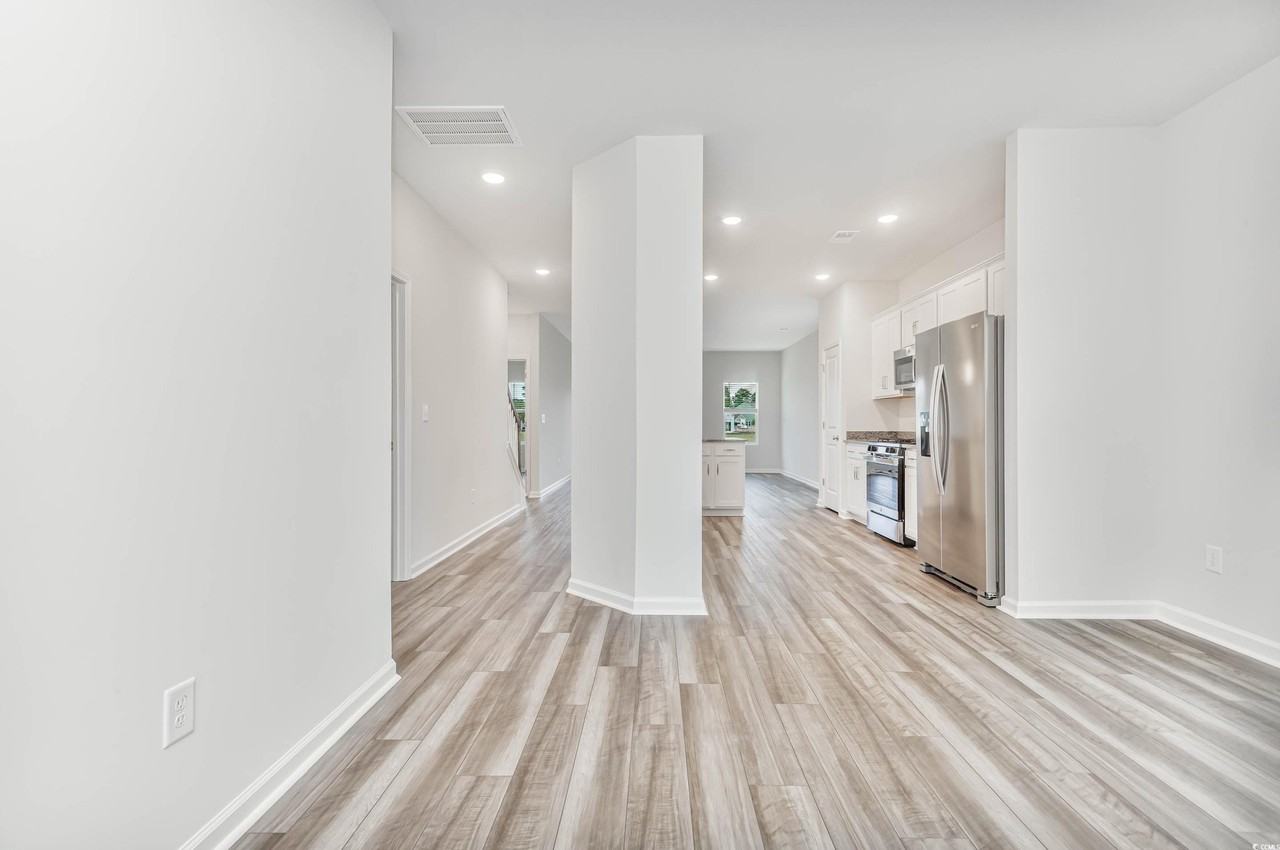 1129 Boswell Court - Photo 5 of 41