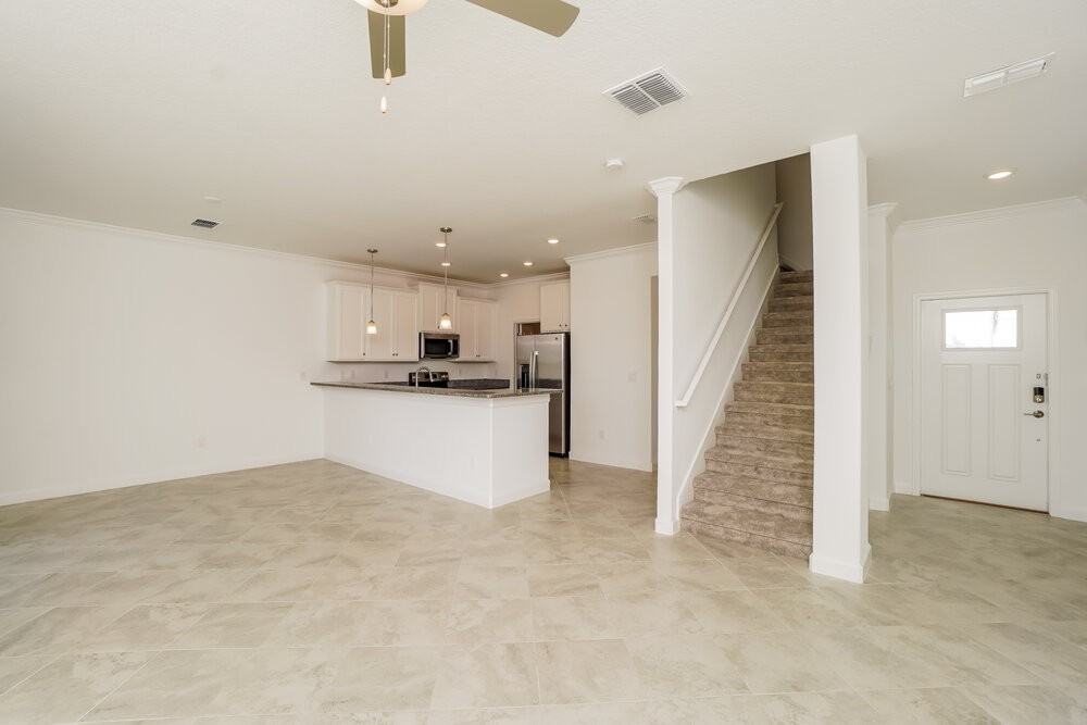 17588 Radiant Shine Way - Photo 4 of 17