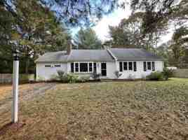 featured image of 18 Sandy Valley Rd