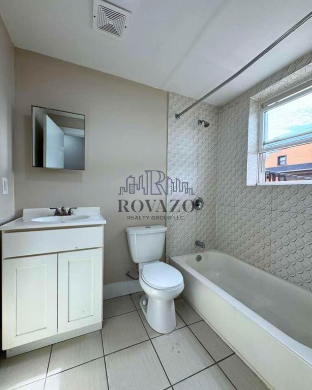 75 Prince St #1A - Photo 2 of 4