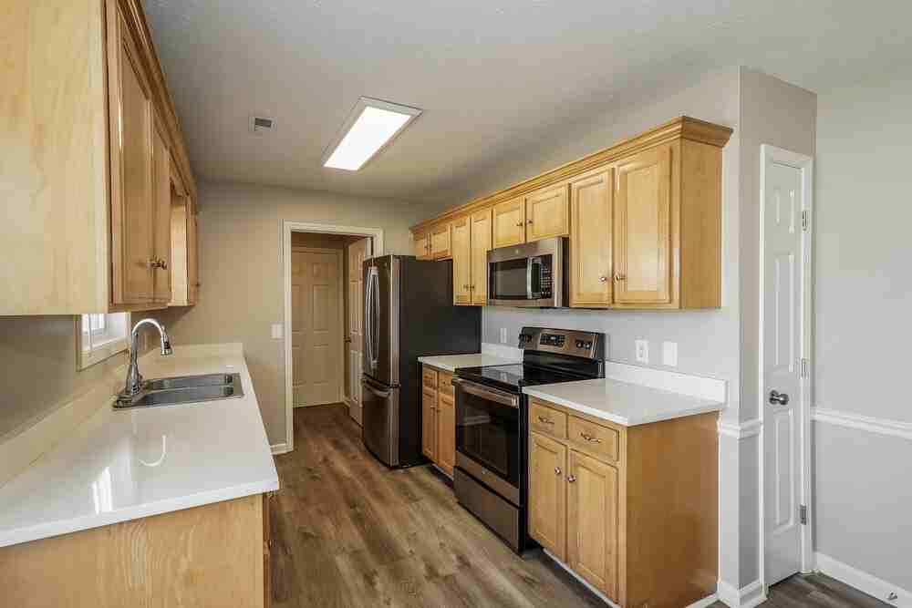 7017 Steen Blvd - Photo 6 of 16