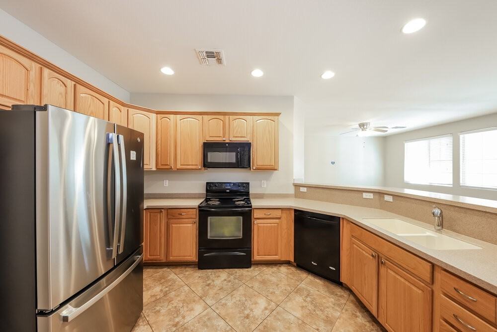 26934 North 175th Lane - Photo 7 of 16