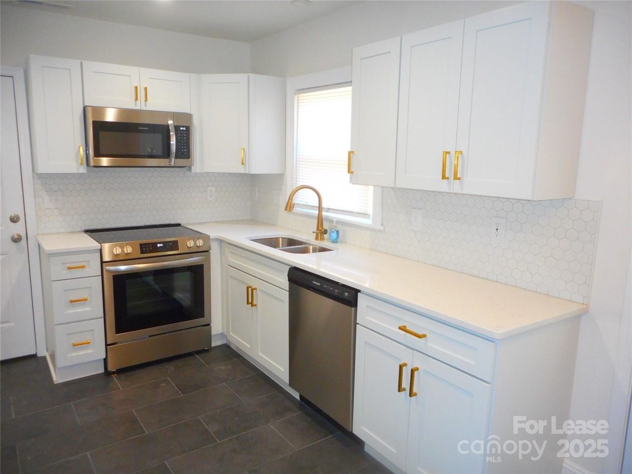 1336 Bethel Rd - Photo 7 of 16