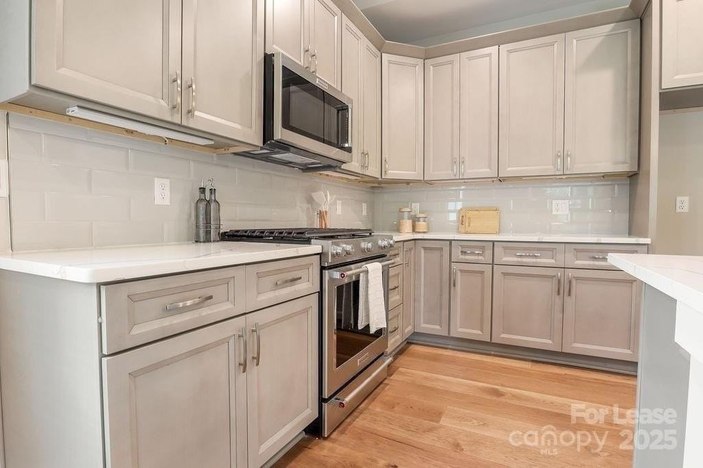 21 Craftsman Overlook Rdg - Photo 6 of 30