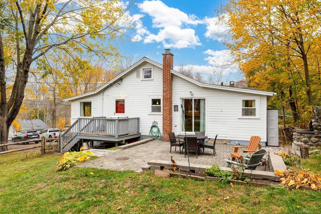 30 Lakeview Dr - Photo 6 of 27