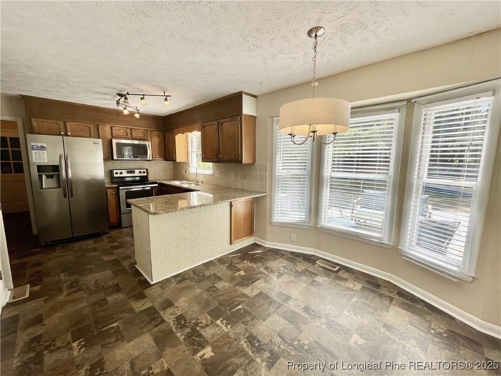 384 Bahama Loop - Photo 6 of 23