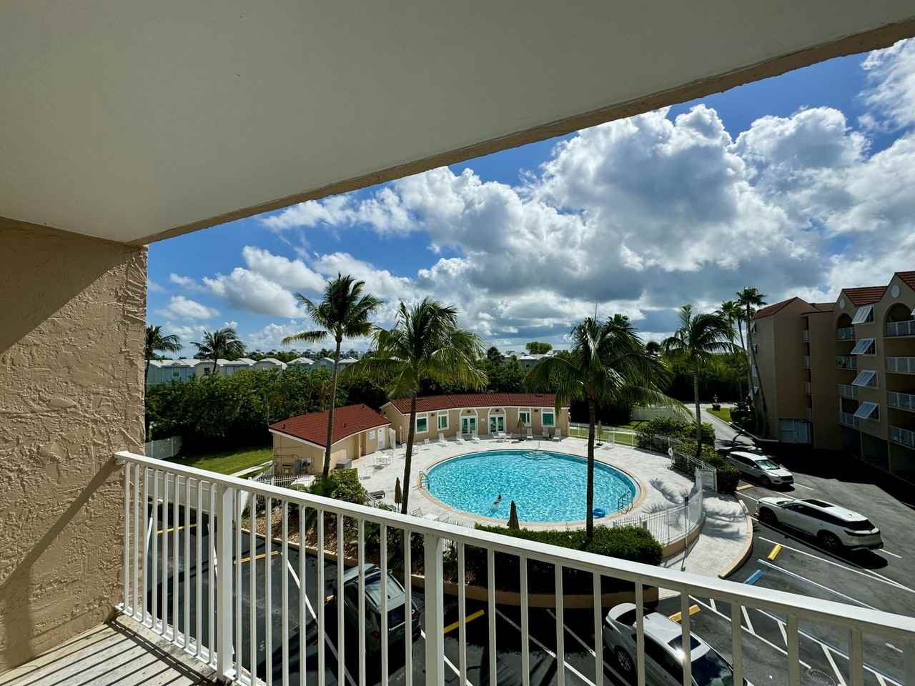 3930 S Roosevelt Blvd #N304 - Photo 3 of 14