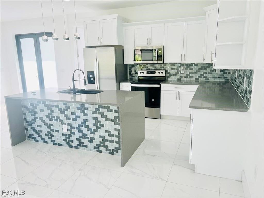 106 El Dorado Blvd N - Photo 2 of 16