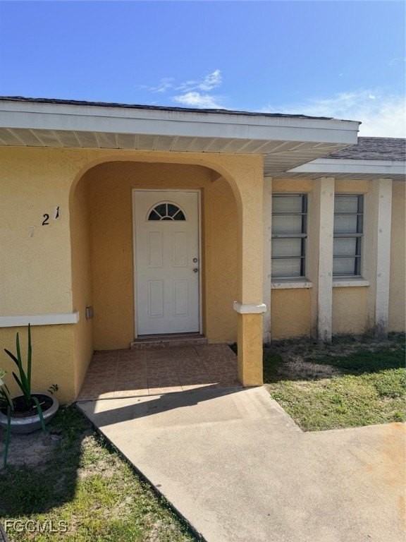 721 Gilbert Ave S - Photo 3 of 13