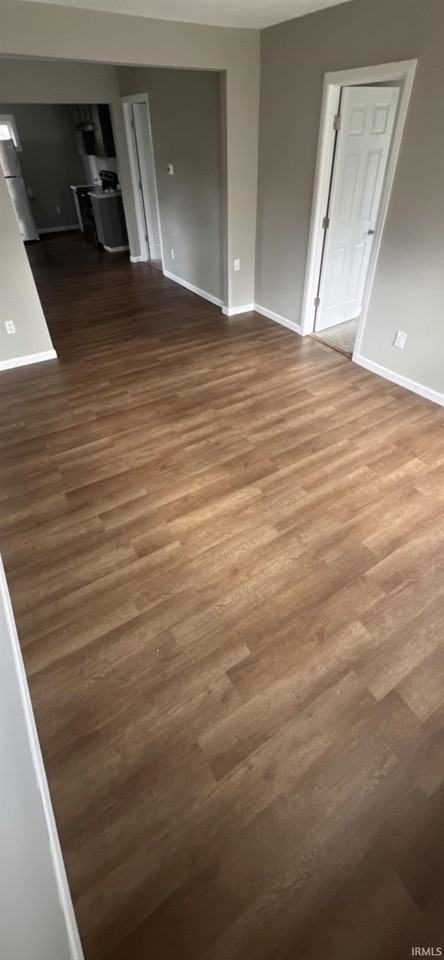 3303 Harvester Ave - Photo 2 of 6