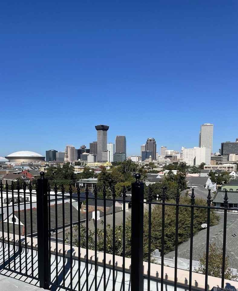 1750 Saint Charles Ave #516 - Photo 2 of 11